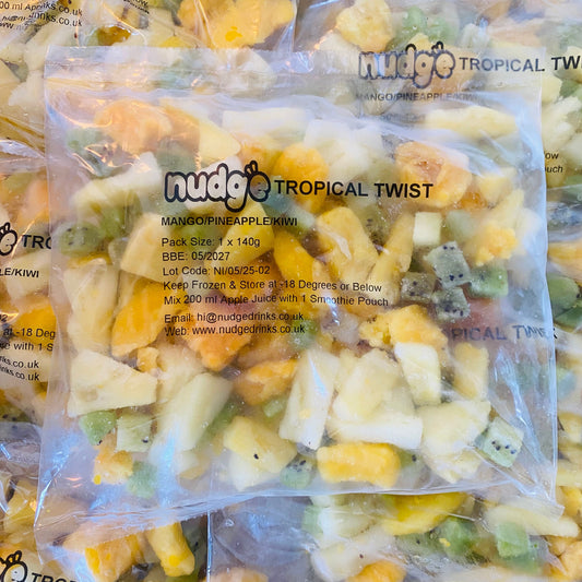 Nudge tropical twist frozen smoothie sachet of mango, kiwi and pineapple 140 grams